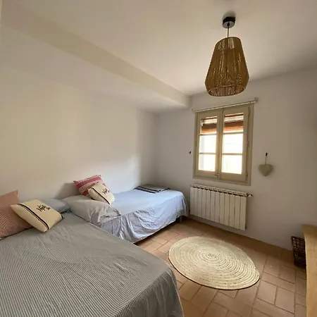 Casa En *